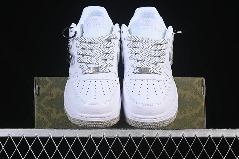 All categories Nk Air Force 1 Air Force series Nk Air Force 1 Low Air Force low-top Nike Air Force 1'07 Low Gucci co-branded beige denim luminous Air Force 1 low-top casual sneakers XX3168-197